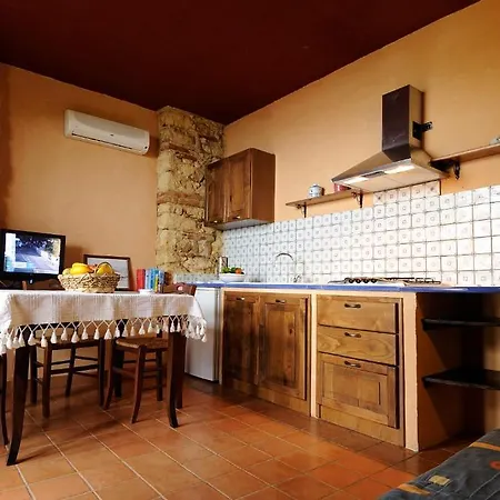 Casa Torretta Lejlighed Gioiosa Marea